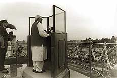 Prime Minister Atal Behari Vajpayee addressing the nation from the ramparts of the historic Red Fort on the 51st anniversary of Independence in Delhi on Saturday. 