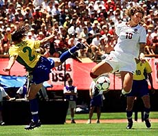michelle akers michelle akers