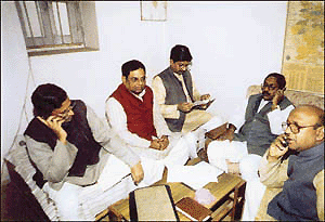 BJP leaders Nand Kishor Yadav, Sushil Kumar Modi, Sarju Roy and others contact NDA MLAs on phones to make a government in Bihar.