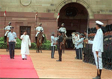 Pakistan President General Pervez Musharraf inspecting the Guard of Honour at the forecourt of Rashtrapati Bhavan in New Delhi on Saturday.