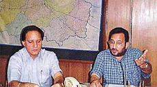 Mr S.K. Sandhu, Deputy Commissioner attempts to make a point during a news conference in Mini Secretariat at Ludhiana on Wednesday.