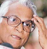 Defence Minister George Fernandes speaks during a news conference in New Delhi on Monday.