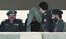 The Pakistani police escorts Sheikh Omar
