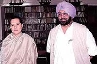 Capt. Amarinder Singh meets with Sonia Gandhi 