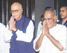 Deputy Prime Minister L. K. Advani and K. Jana Krishnamurthi