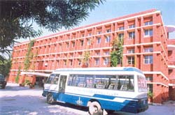 Gujranwala Guru Nanak Public School