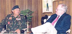 Mr. Robert Blackwill discussing security scenario with Lt. Gen. T.P.S. Brar