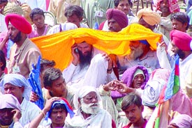 Lok Janshakti Party activists at the ‘Bharat Bachao rally’ at the Ramlila