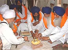 Giani Joginder Singh Vedanti, Jathedar, Akal Takht, inaugurates "kar seva"