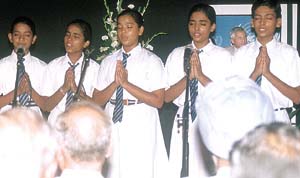 Schoolchildren at a memorial function organised by the United Nations System for UN staff killed in Baghdad in the Capital