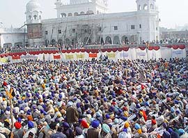 A sea of humanity at Gurdwara Dukhniwaran Sahib where the Shiromani Akali Dal organised its anti-repression rally