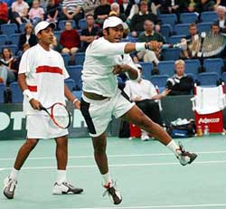 http://www.tribuneindia.com/2004/20040208/sp2.jpg