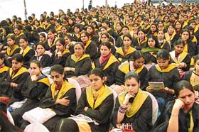 Prof K.N. Pathak, Vice-Chancellor, Panjab University, along with other dignitaries and students at the convocation at GGN Khalsa College