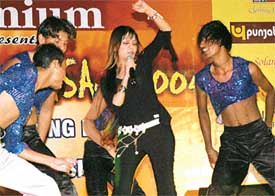 Sonu Kakkar performs with her troupe at Music Mirch Masala-2004 in Chandigarh on Sunday
