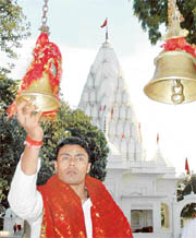 article-image