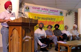 Dr Jagvir Singh addresses the audience during the golden jubilee celebrations of the Punjabi Sahit Akademi at Punjabi Bhavan in Ludhiana on Saturday