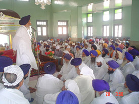 Former MP Gurdas Singh Badal addresses SAD workers’ meeting in Abohar on Friday.