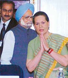 Prime Minister Manmohan Singh and UPA Chairperson Sonia Gandhi at the first meeting of the newly constituted National Commission on Population, in New Delhi