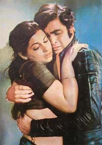 Dimple and Rishi in Bobby