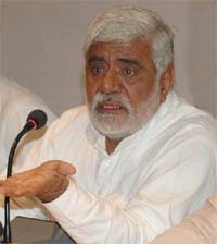 Dr Raghubir Singh Kadiyan