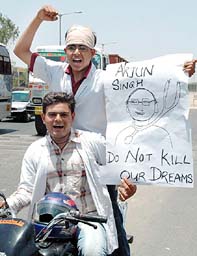Medical students protest over the government-proposed reservation policy