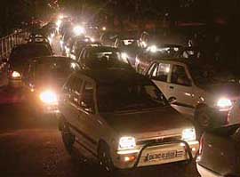 Driving on city roads has become a nightmare due to the increase in motor vehicles and frequent traffic jams.