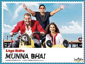 Sanjay Dutt, Arshad Warsi and Vidya Balan in Lage Raho Munna Bhai