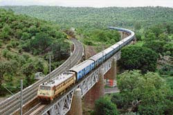 Darrah (Mukundara), spread over 266 sq km, was once the hunting ground of Kota maharajas