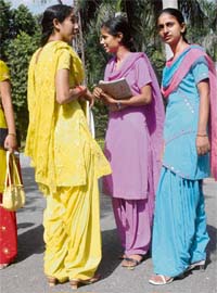 Girls in their favourite salwars on the Punjabi University campus