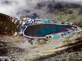 A view of the Manimahesh Lake