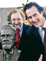 Craig C.Mello from the Howard Hughes Medical Institute at the Massachusetts Medical School in Worcester and Andrew Z.Fire of the School of Medicine at the Standford University in California who shared the Nobel Prize for Medicine