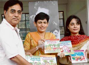 Jagjit Singh with Shalini Sharma and Shehnaz David
