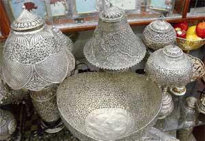 Silver is a metal that has always been the best for fashioning gifts. It has not the pomposity of gold and neither the rusticity of brass. Standing in the middle, it has been used since time immemorial to make the most exquisite gift items. This Diwali the bazaar is flooded with these silvery dreams