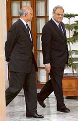 Pakistani Foreign Secretary Riaz Mohammed Khan with Foreign Secretary Shiv Shankar menon