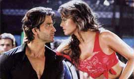 Hrithik Roshan and Aishwarya Rai in Dhoom: 2