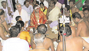 Though veterans like Kunnakudi Vaidyanathan remain a major draw at the music festival, newcomers too get a chance to prove their mettle.