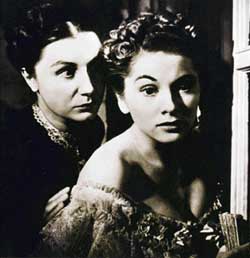 A terrorised Joan Fontaine with Judith Anderson in Rebecca