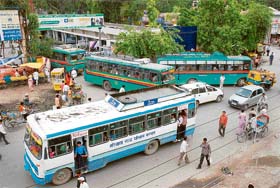 Chaos at the Karnal bus stand, which is located in the middle of the city