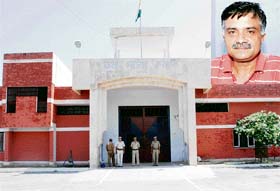 The Karnal jail and (inset) P.P. Kapoor, a trade unionist who spent over 60 days in the jail