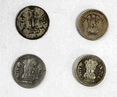 Fake coins of Re 1 and Rs 5