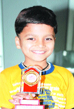 Aakarshan Gupta is class VI student of MGN school.