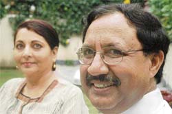 Commander Pradeep Dutt & Harmeet Kaur