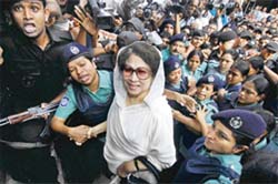 Former Bangladesh Prime Minister Khaleda Zia arrives at a court in Dhaka