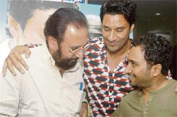 (L-R) Manmohan Singh, Harbhajan Maan & Rana Ranbir