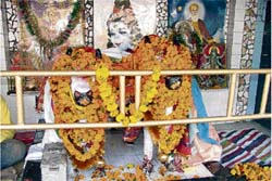 The Gau-baccha temple at Kapal Mochan, Bilaspur, in Yamunanagar district. —