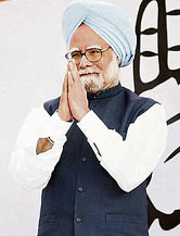 Prime Minister Manmohan Singh at an election rally in Surat on Friday.