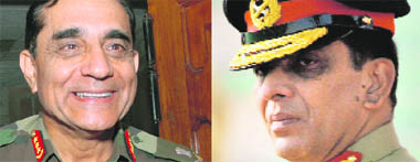 Gen Kapoor finds the presence of Gen Kayani (right) reassuring