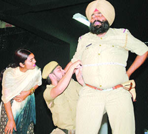 Artistes stage a play, ‘Dastan Mote Dhidh Di’, to mark the World Theatre Day in Amritsar on Friday.
