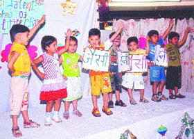 A talent show was organised at the Darshan Academy in Jalandhar.
