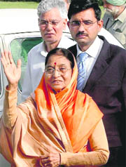 President Pratibha Patil at the Chandigarh Airport on her way to Shimla on Tuesday.
